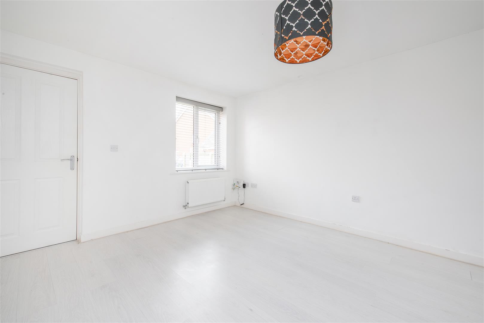 3 bed property in Brookwood Way, Chorley